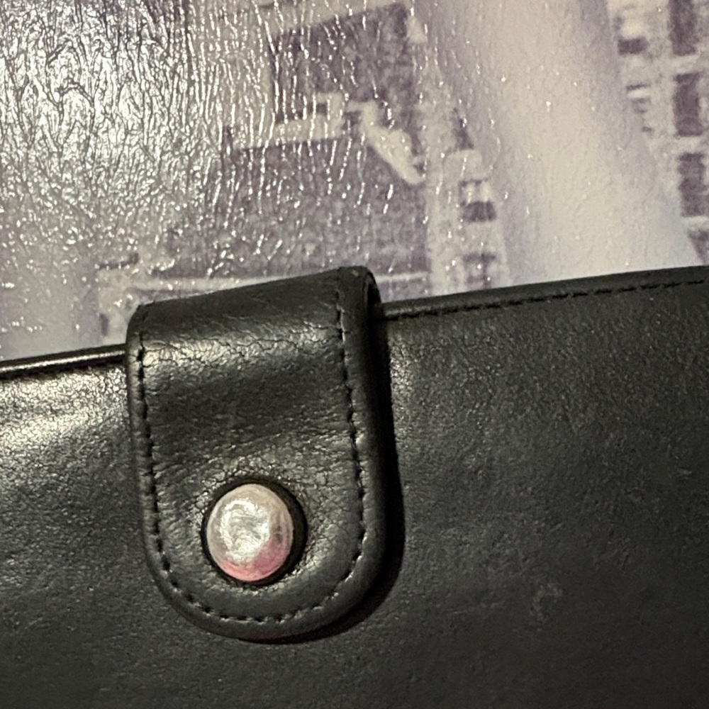 Chanel lambskin dual snap wallet - Picture 3 of 14